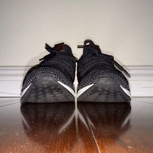 New Balance fresh foam Size 8